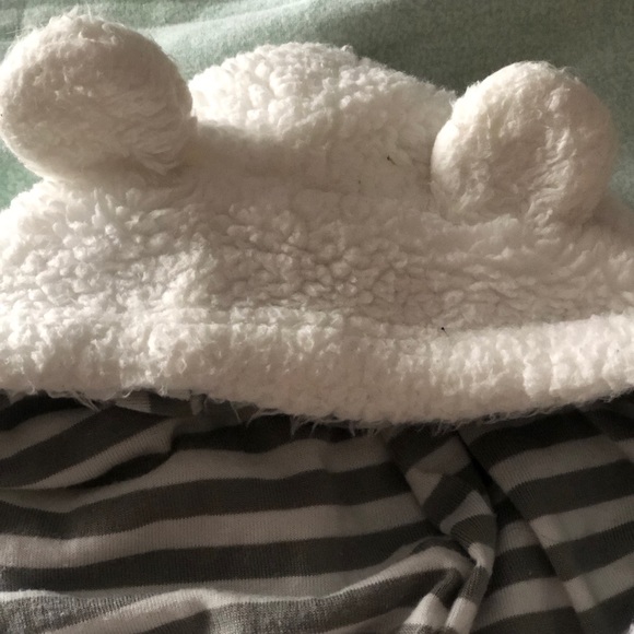 Carters1 Pc  Warm Winter Suit 3 Mo With Hood - Picture 3 of 8